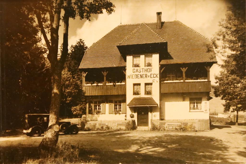 Berghotel Wiedener Eck Buitenkant foto